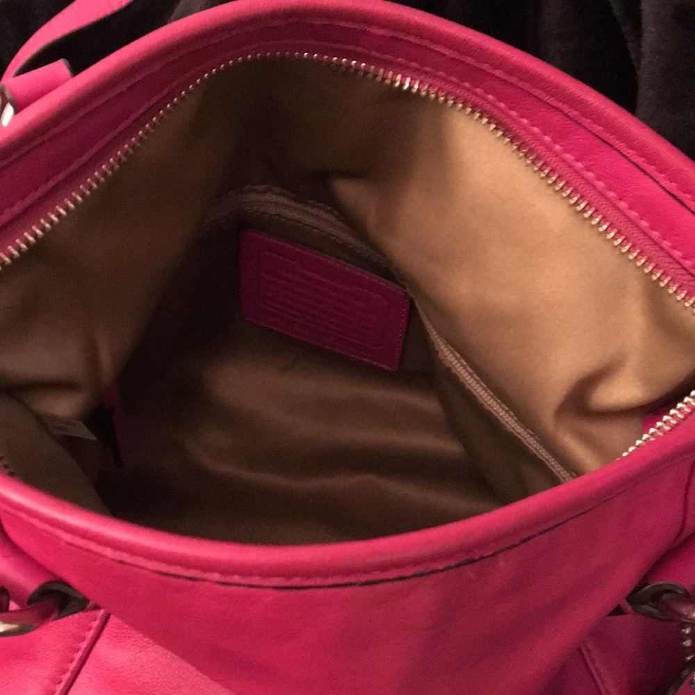 Coach pink leather purse w/matching bag - Picture 4 of 5